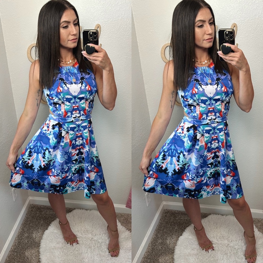 Nicole By Nicole Miller Blue floral fit and flare side cut out dress size small